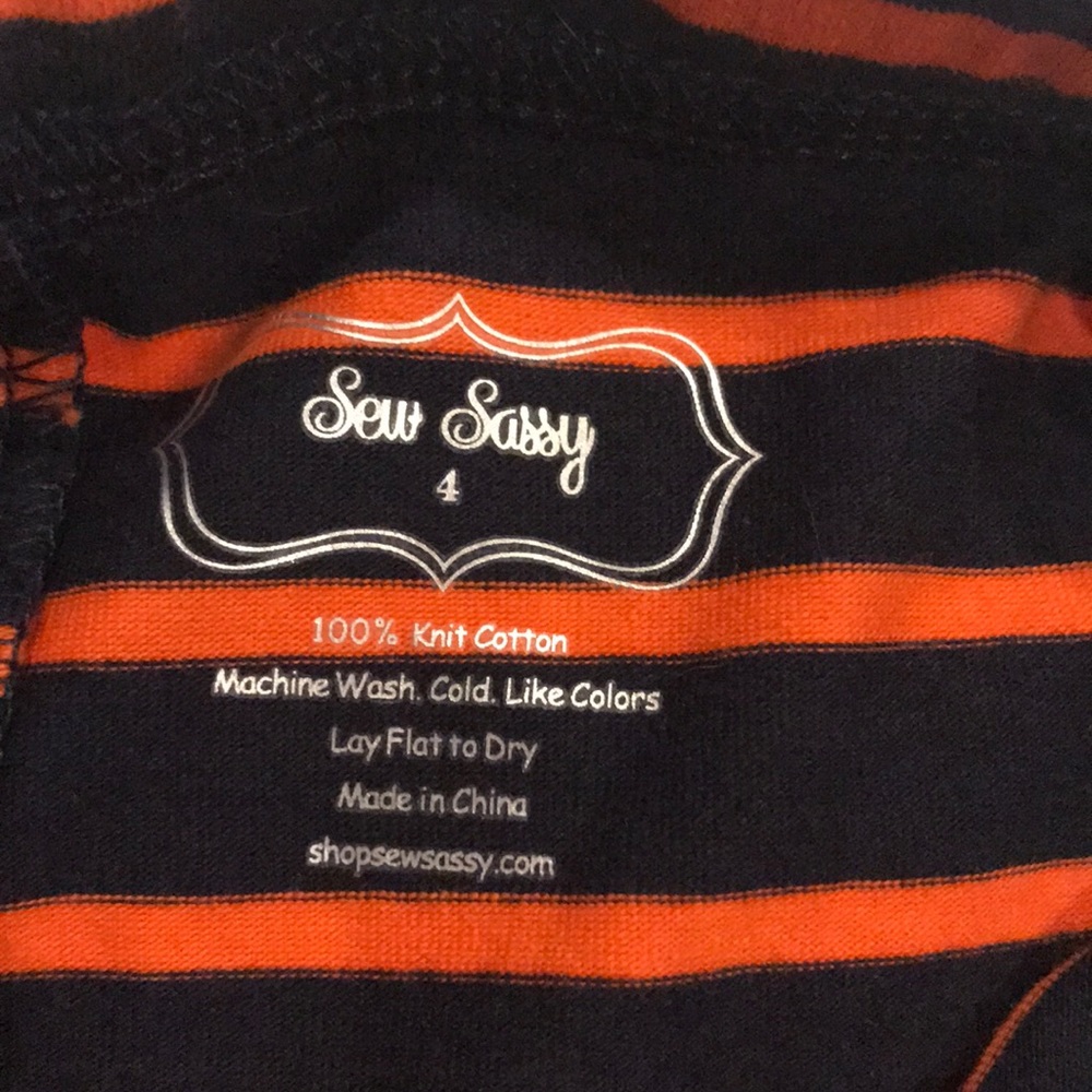 💙Sew Sassy leggings size 4🧡 - Picture 4 of 4